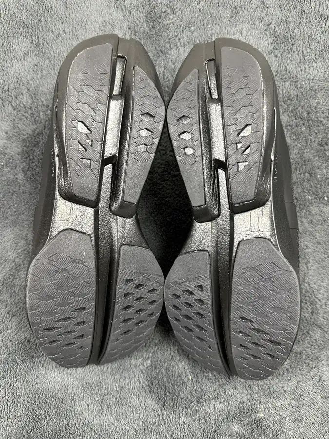 On Cloudboom Strike Running Shoes Comfortable, Slip Resistant, Durable
