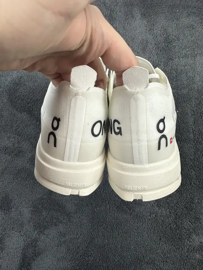 On Cloudboom Strike Running Shoes Authentic Overseas Version