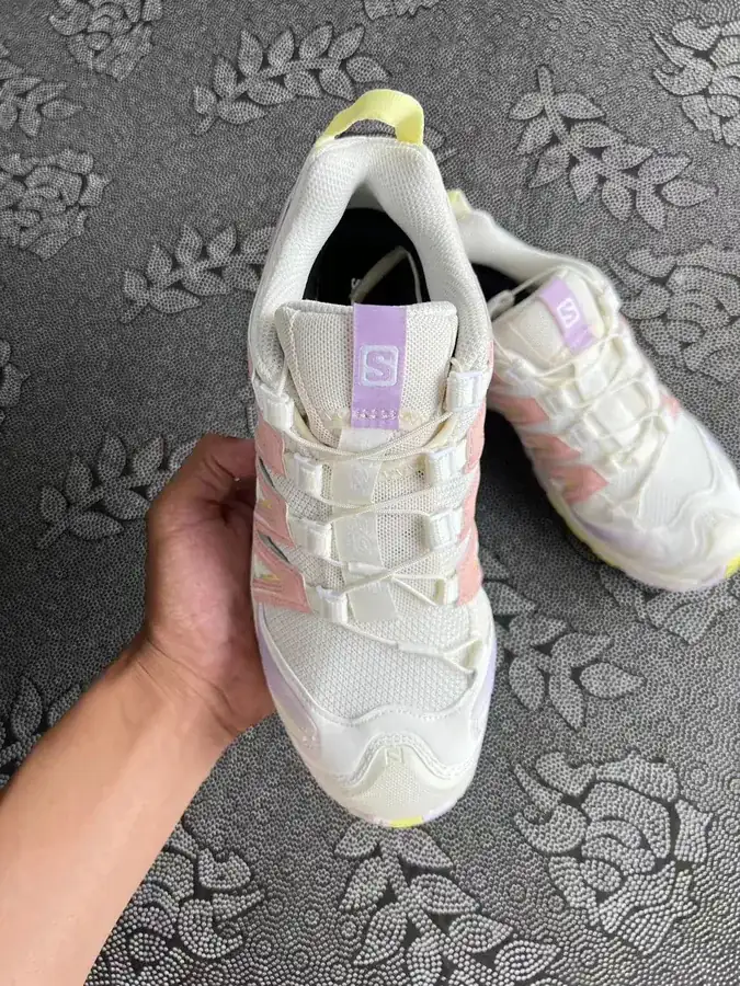 XA Pro 3D Urban Outdoor Sneaker in Vanilla Color