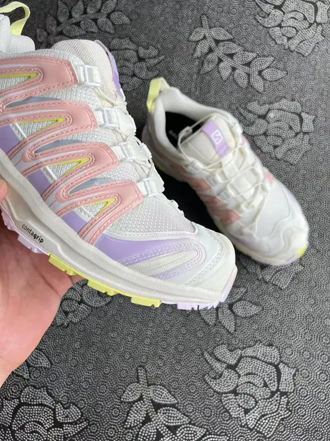 XA Pro 3D Urban Outdoor Sneaker in Vanilla Color