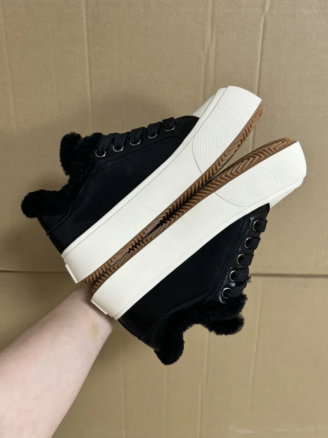 GG CC Premium Sheepskin Faux Fur Thick Sole Sneaker