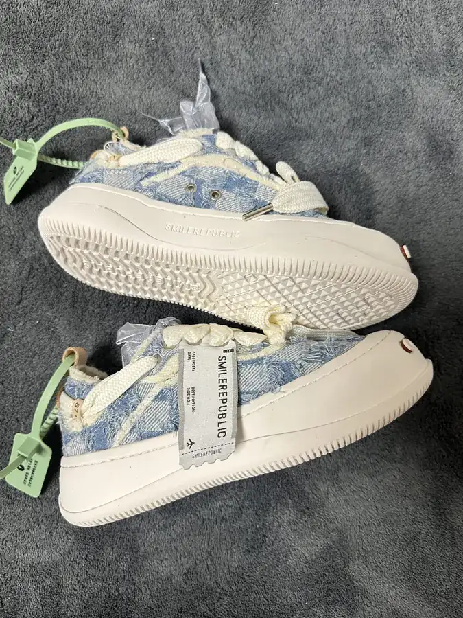 SMILEREPUBLIC Checkered Denim Low Top Replaceable Opening Sneakers with Thick Sole