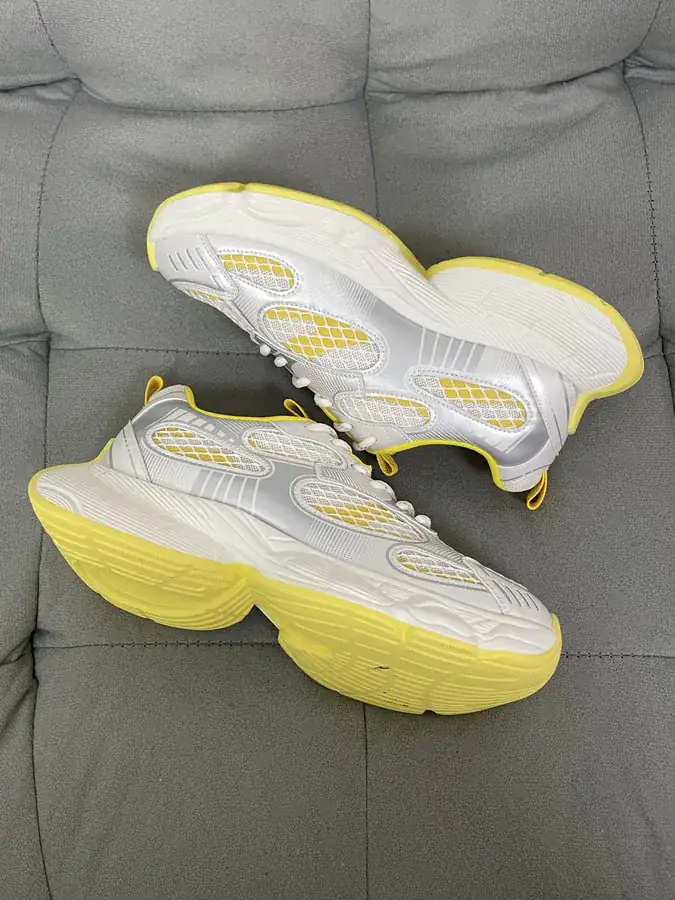 GG CC Comfortable Low Top Sneaker with Thick Sole