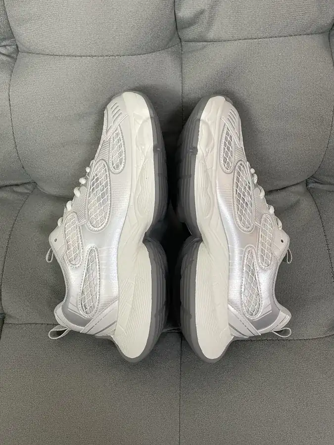 GG CC Comfortable Casual Low Top Sneaker for Women