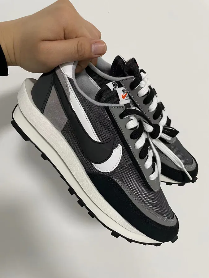 Sacai Black and White