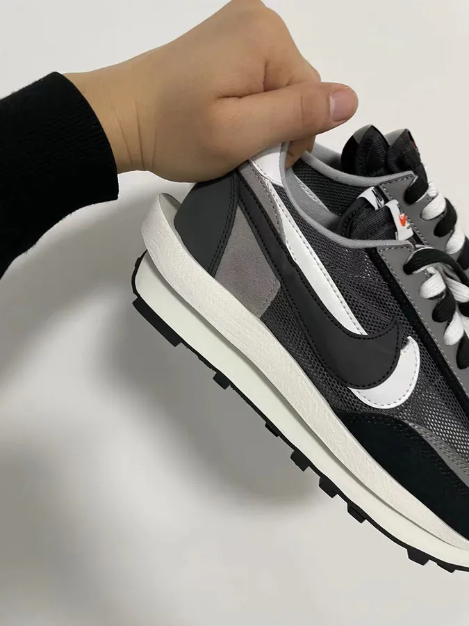 Sacai Black and White
