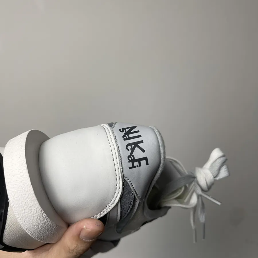 Sacai 1.0 Grey White