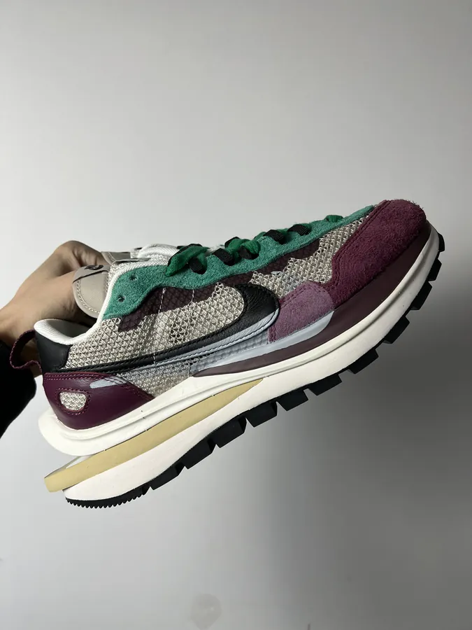 Sacai 3.0 Wine Red