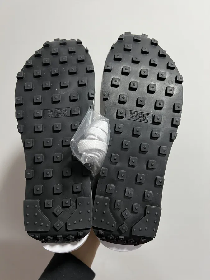 Sacai藤原浩 Gray White Bucket Bag
