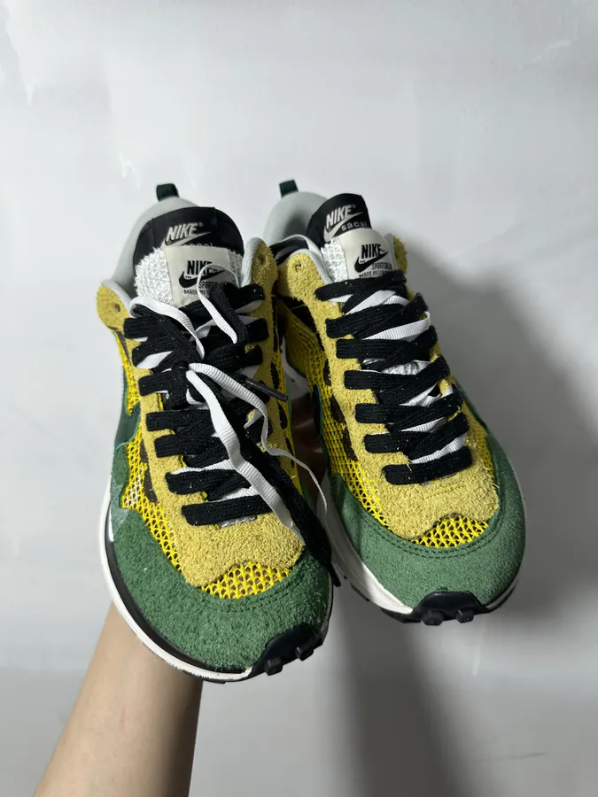 Sacai x Nike VaporWaffle Dark Iris