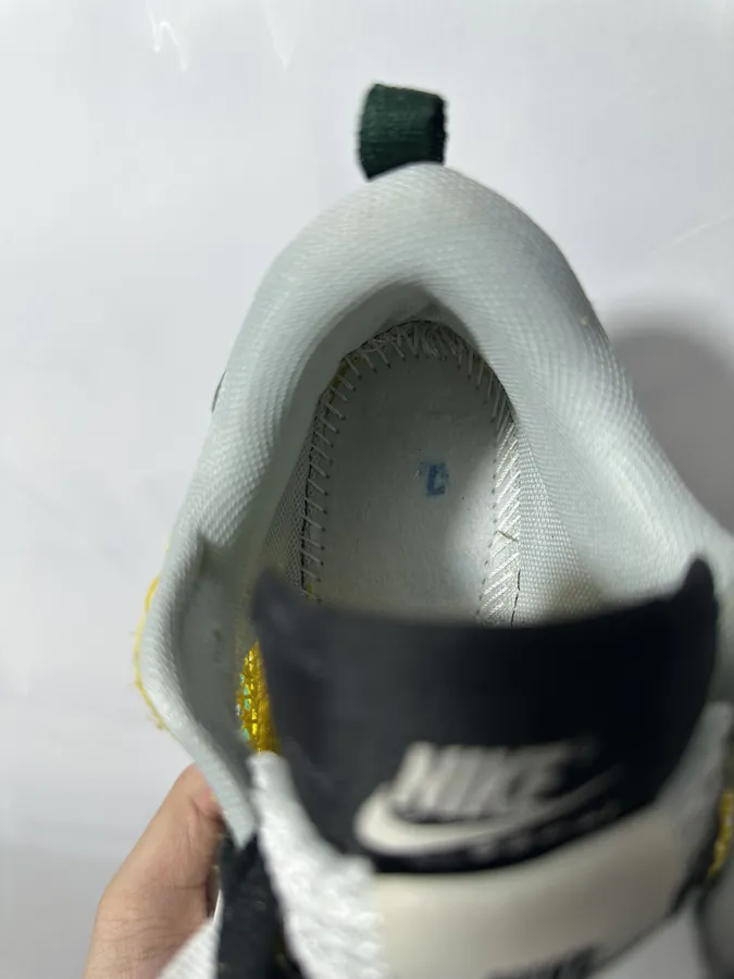 Sacai x Nike VaporWaffle Dark Iris
