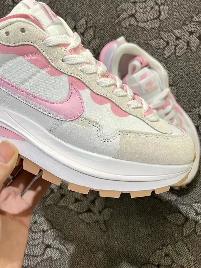 Sacai 3.0 White Pink