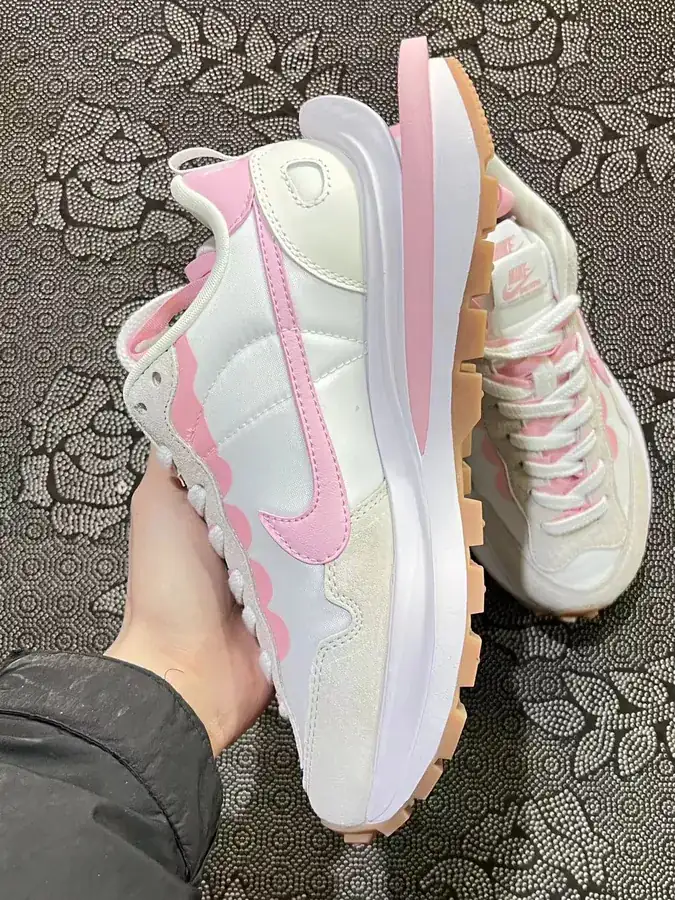 Sacai 3.0 White Pink