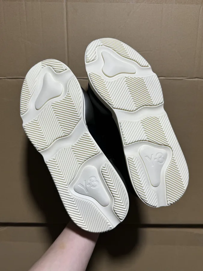 Y 3 Rubber Leather Lifestyle Sneaker for Men and Women