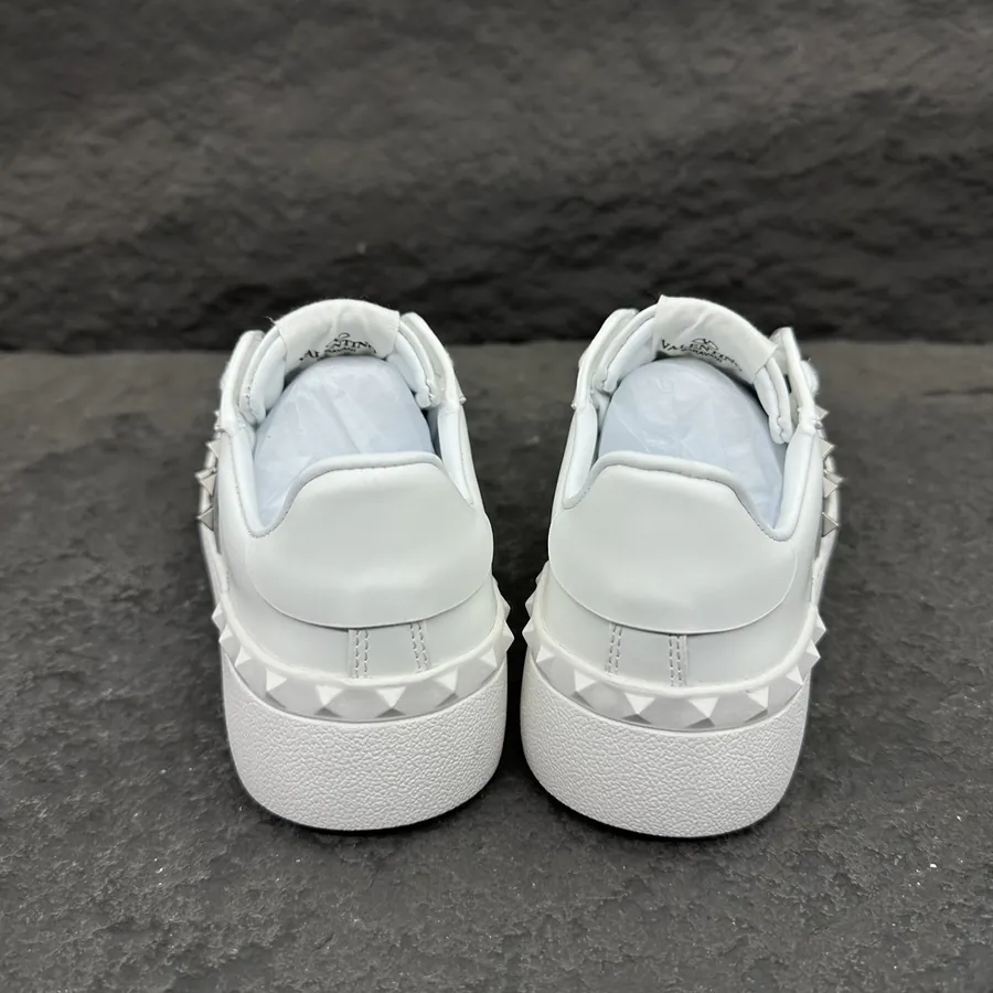 GARAVANI ROSTUD UNTITLED Studded Sneaker
