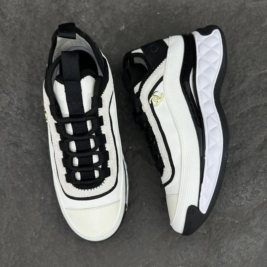 CoCo 19ss Sport Sneaker with Grained Calfskin and Mesh
