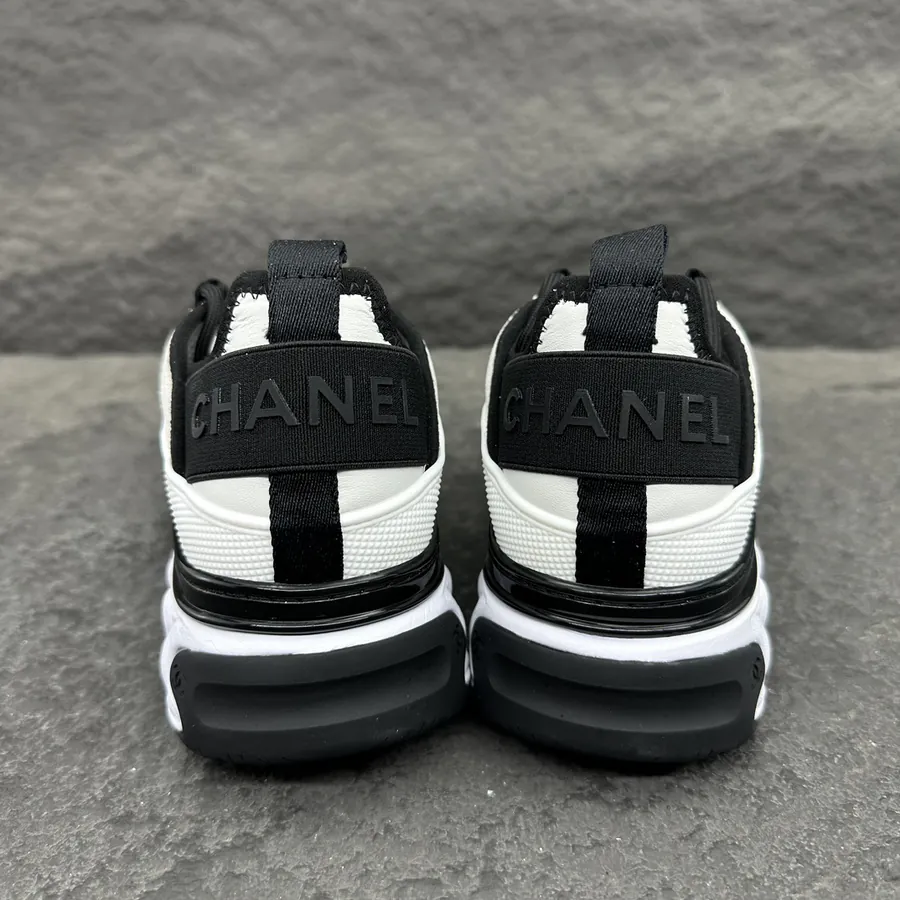 CoCo 19ss Sport Sneaker with Grained Calfskin and Mesh