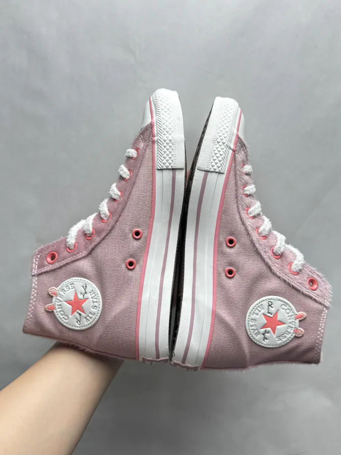 Converse All Star Bucket Bag in Pink
