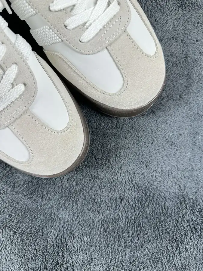 Shoe visual reference image