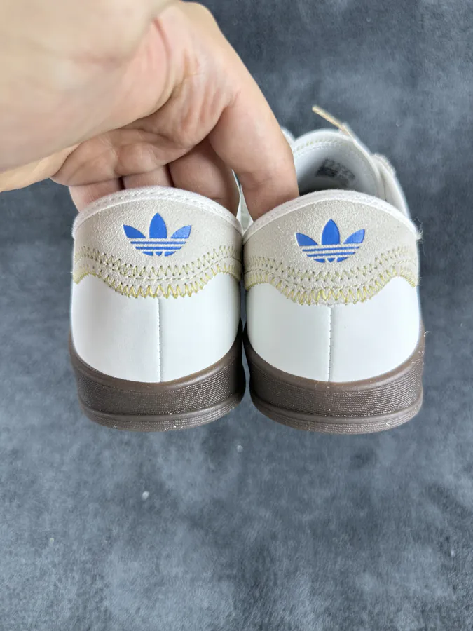 Shoe visual reference image