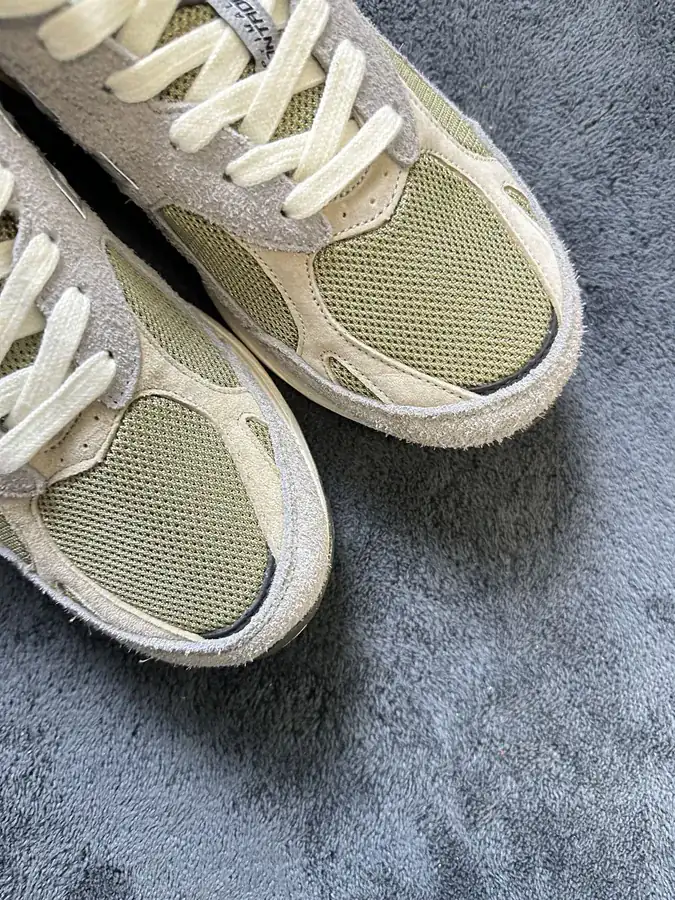 Shoe visual reference image