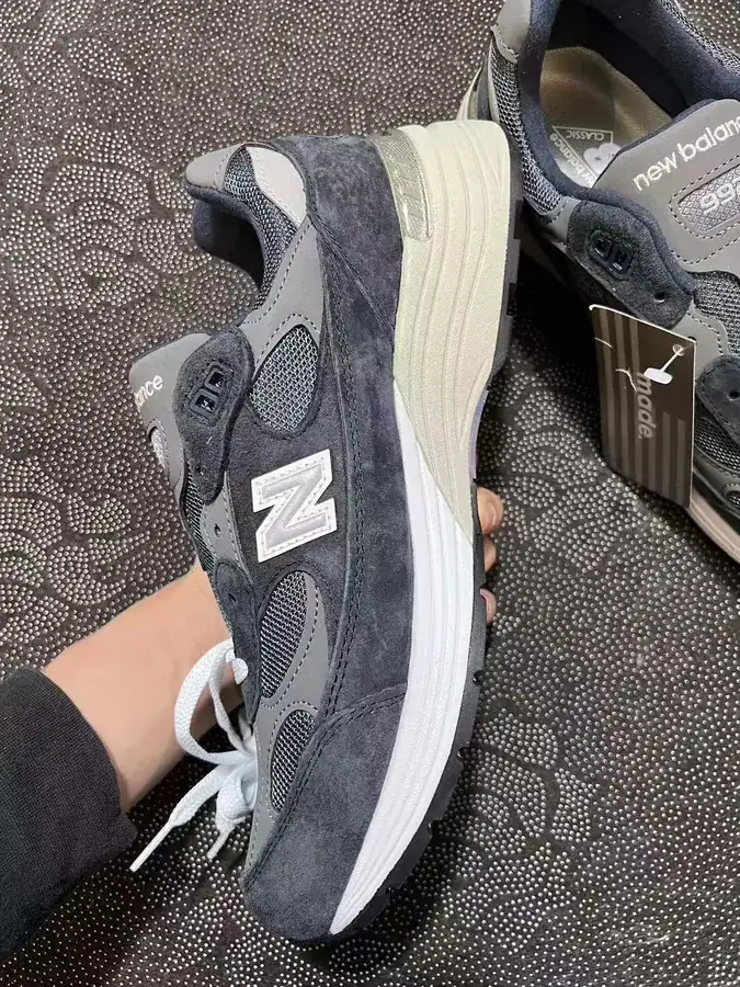 NB992 Classic Blue Bucket Bag