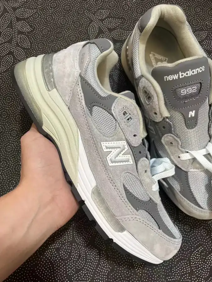 NB992 Original Gray Color Sneaker