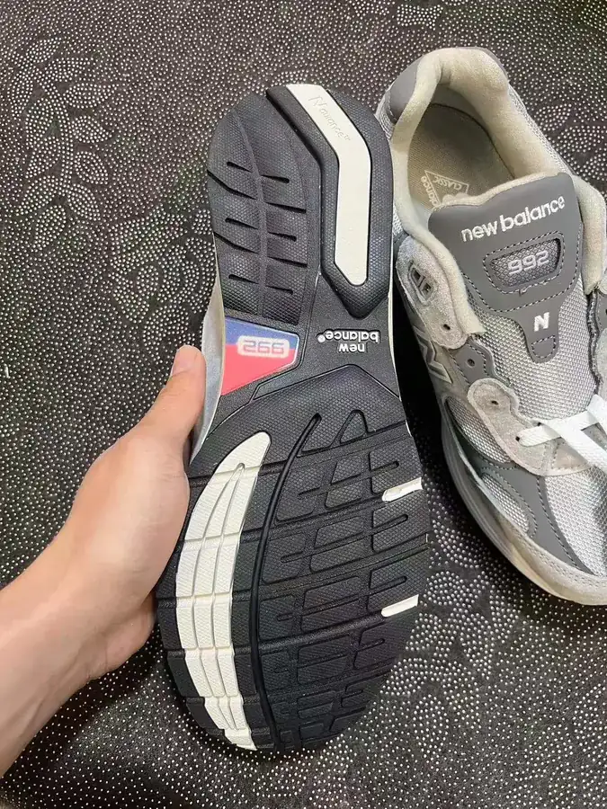 NB992 Original Gray Color Sneaker