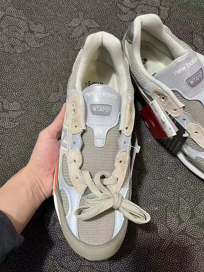 NB992 Grey Green Color Sneaker