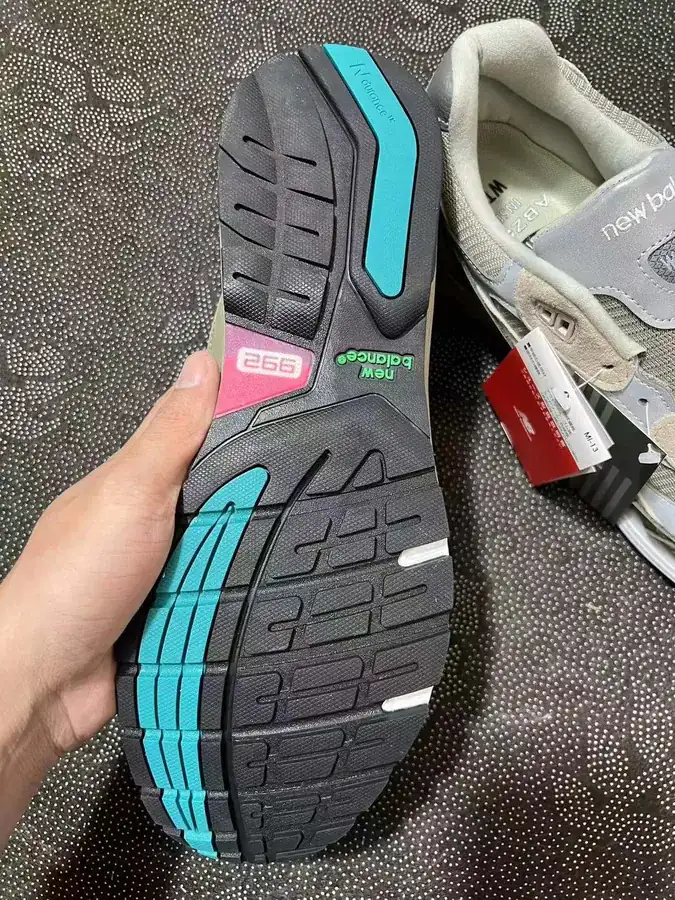 NB992 Grey Green Color Sneaker