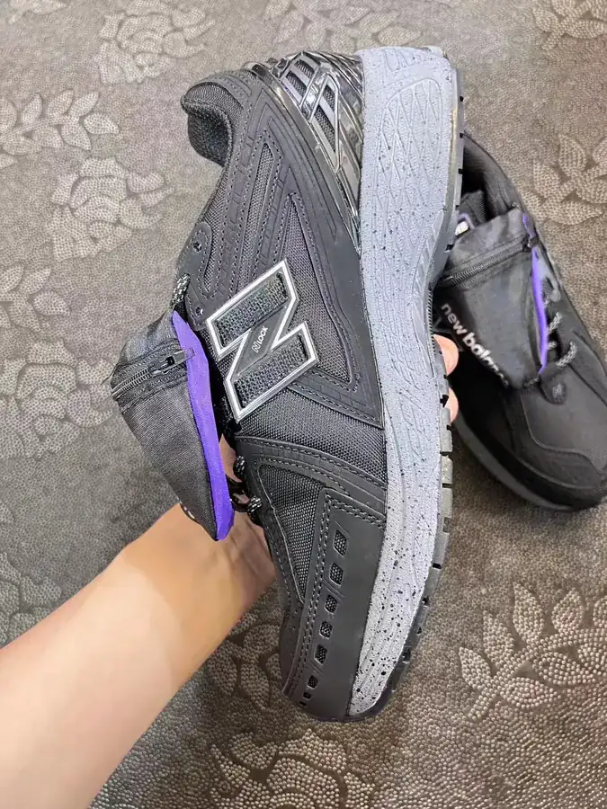 NB1906R Dad Shoes in Black Purple