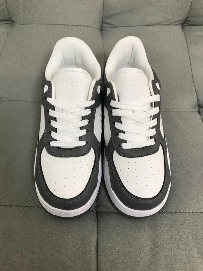 Alo Yoga Grey White Sneaker