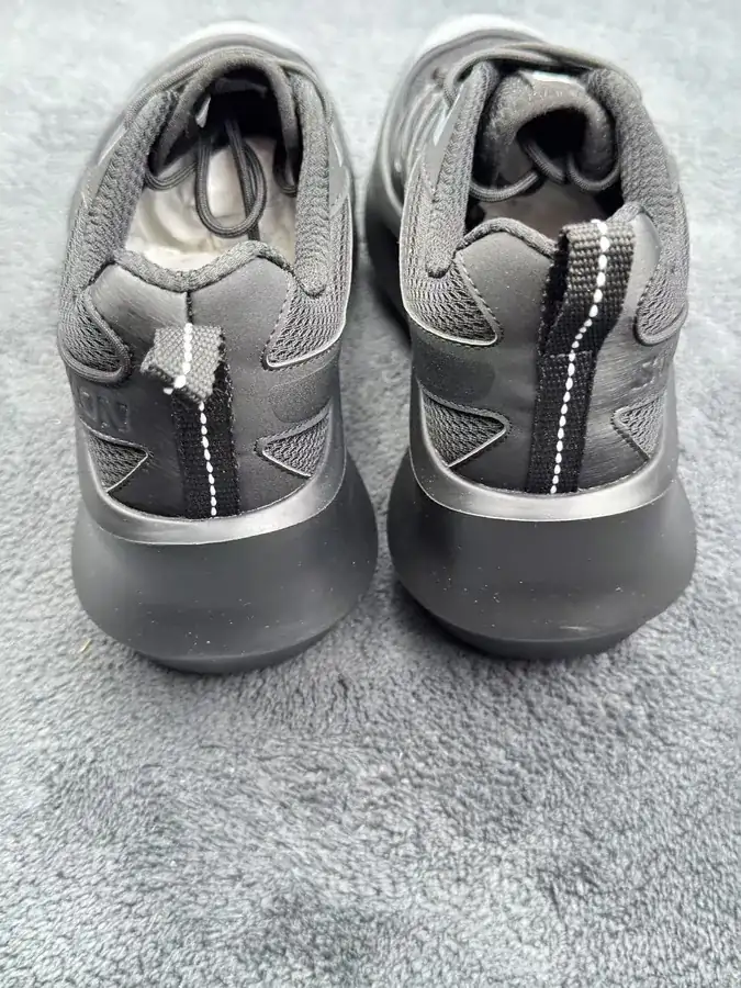 Shoe visual reference image