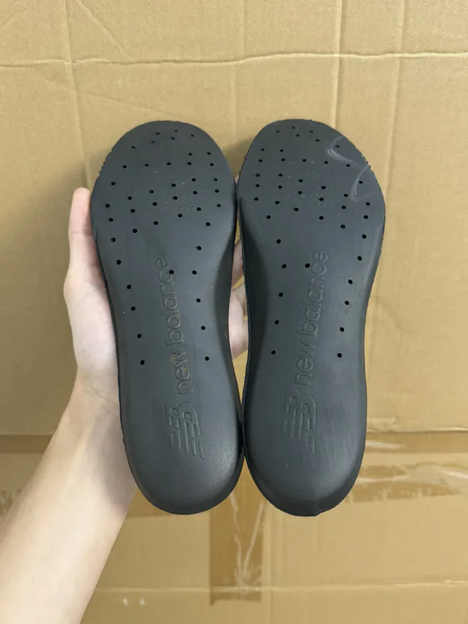 NB2002 R Series New Smog Black Color