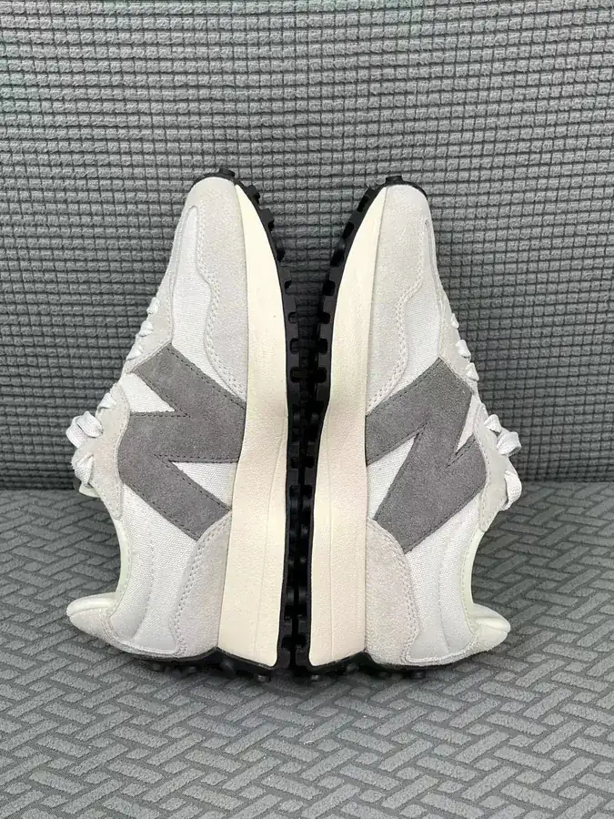 NB327 Classic Grey White Color Bucket Bag