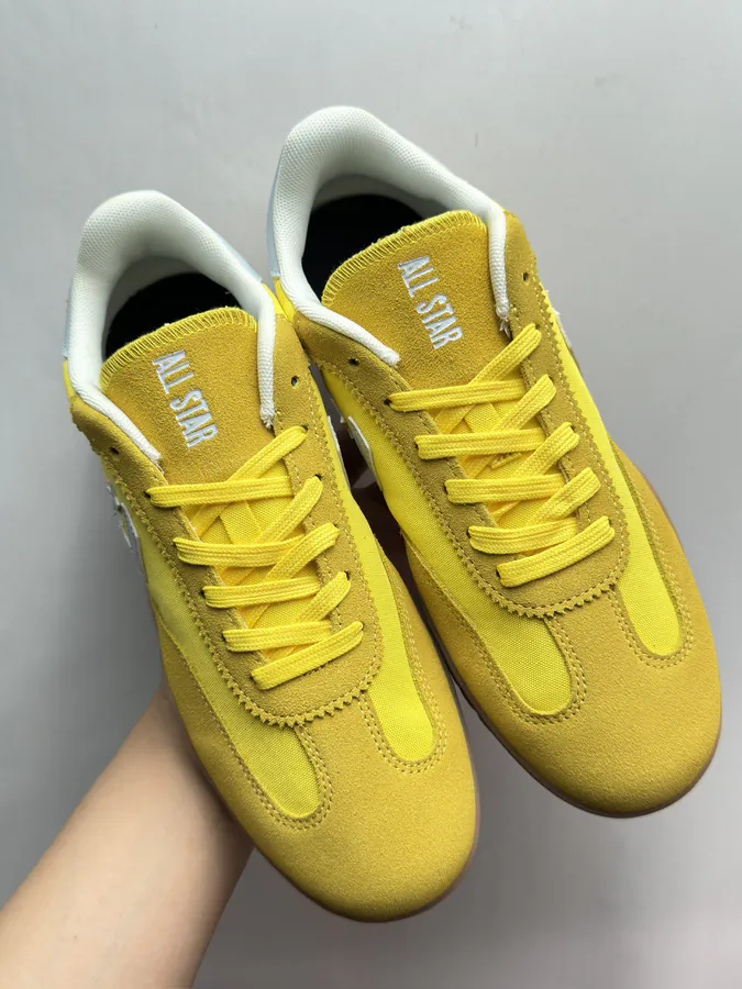 Converse Run Star Trainer in Yellow