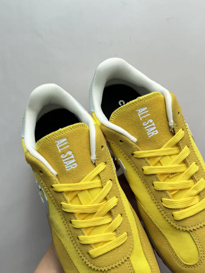 Converse Run Star Trainer in Yellow