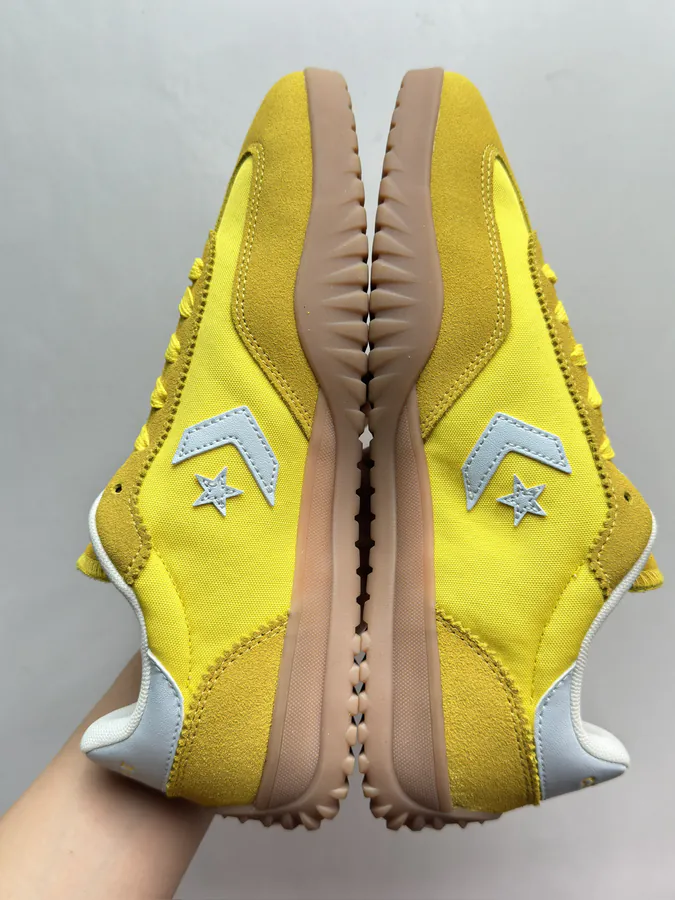 Converse Run Star Trainer in Yellow