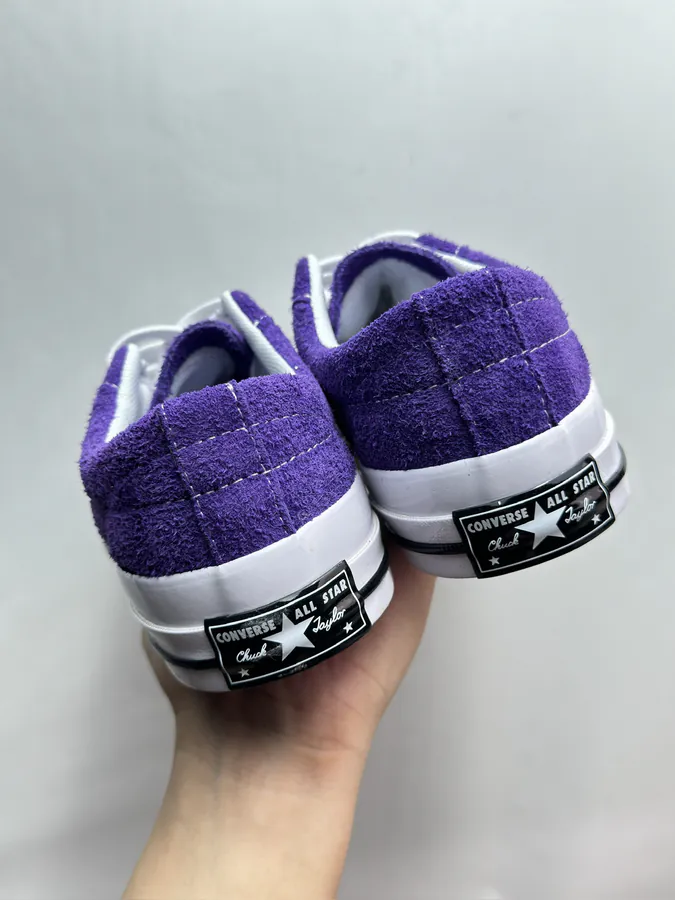Converse One Star in Lavender
