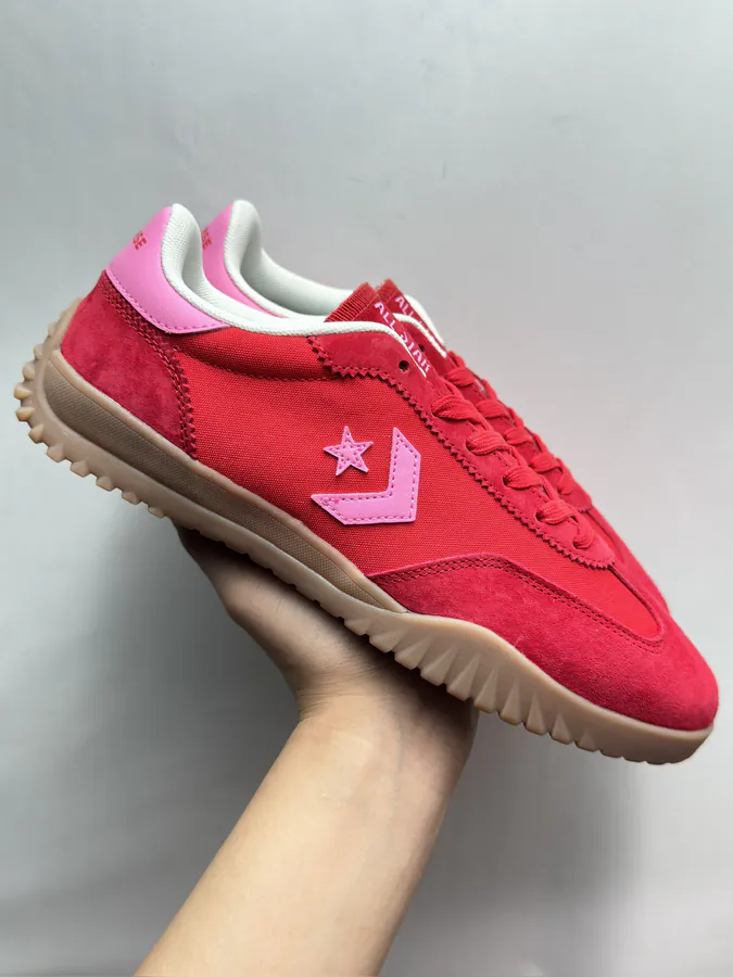 Converse Run Star Trainer in Red