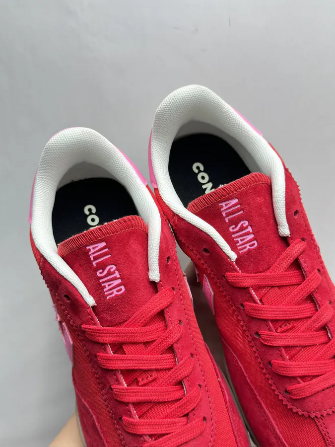 Converse Run Star Trainer in Red