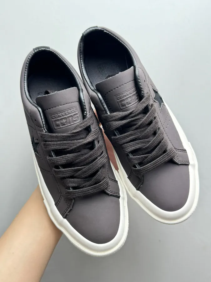 Chuck One Star Pro Black Premium Sneaker with Classic Style