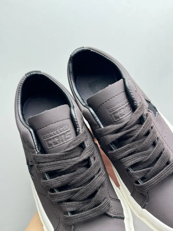Chuck One Star Pro Black Premium Sneaker with Classic Style