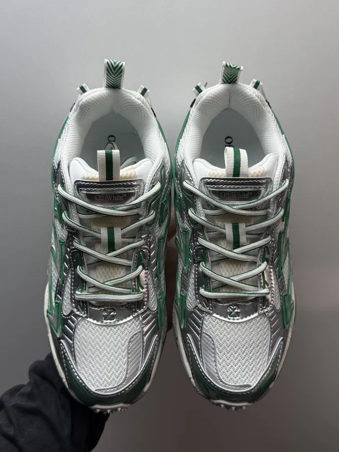 OFF WHITE Be Right Back Green Sneaker