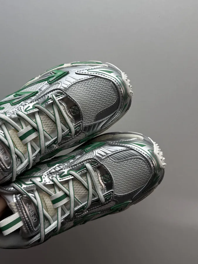 OFF WHITE Be Right Back Green Sneaker