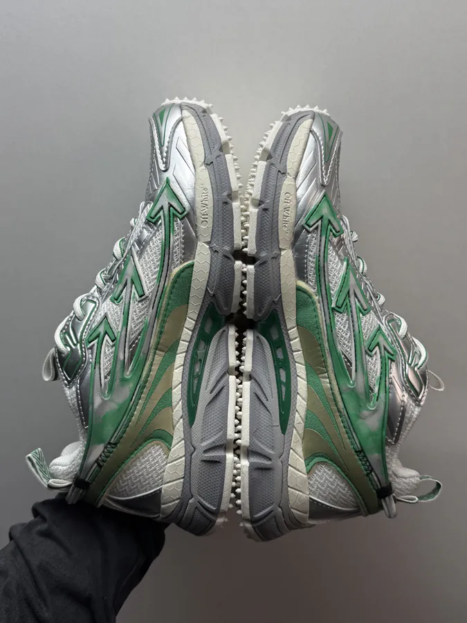 OFF WHITE Be Right Back Green Sneaker