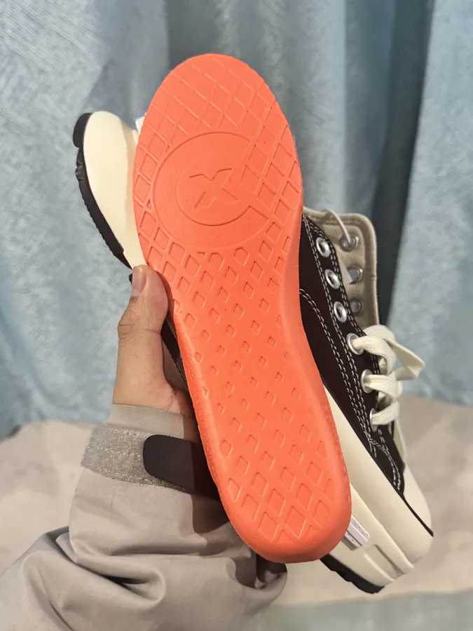 Converse Run Star Legacy CX Low Top Sneaker in Grained Calfskin
