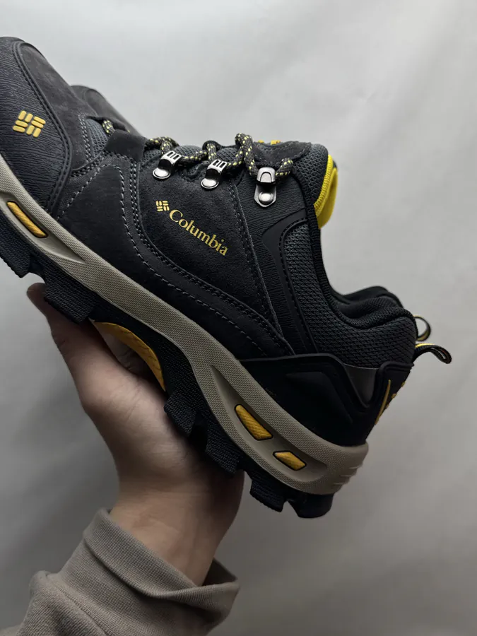 Columbia Crestwood Black