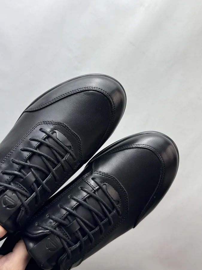 Ecco Yashis Series Black