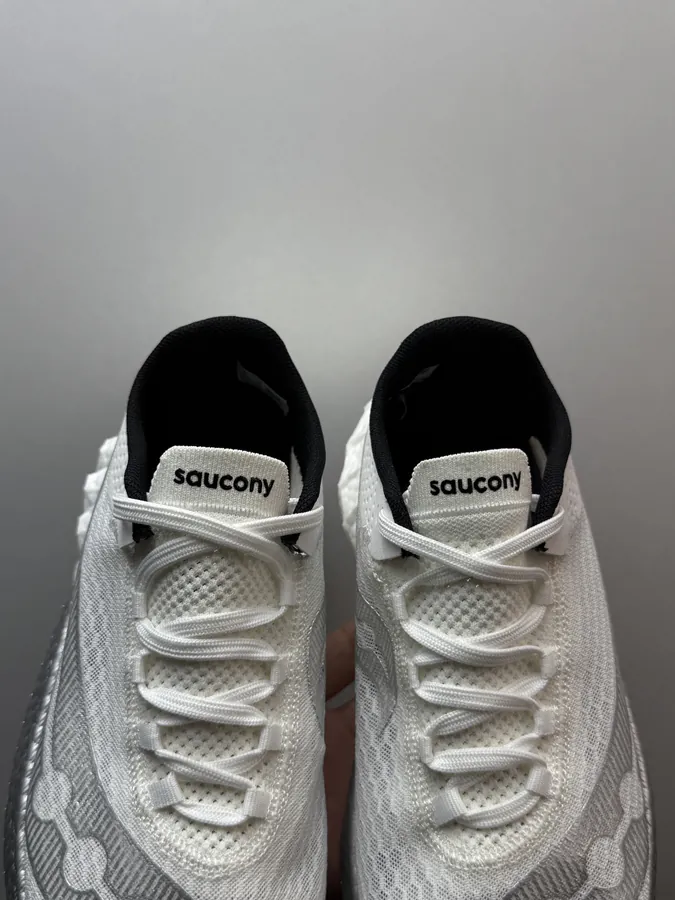 Saucony Endorphin Pro 4 Silver